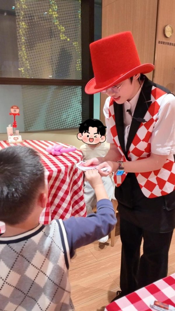 升富配资 西贝闭麦后降价发券，门店再现排队潮